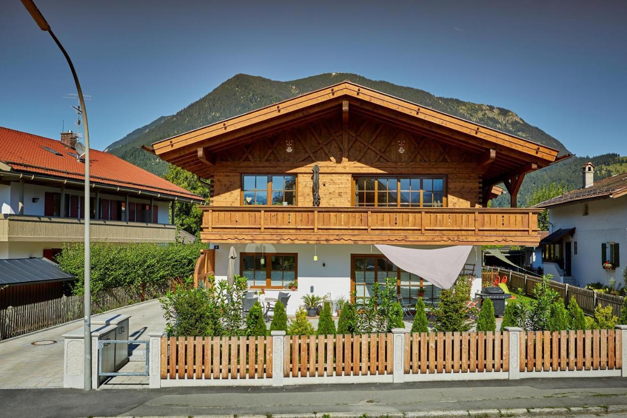Ferienwohnung Eckbauer Garmisch-Partenkirchen Zimmer foto